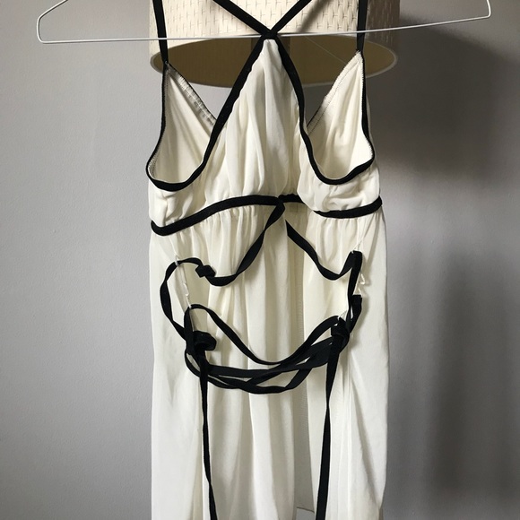 Express| Roman-esque Babydoll Sheer Top - Picture 8 of 9